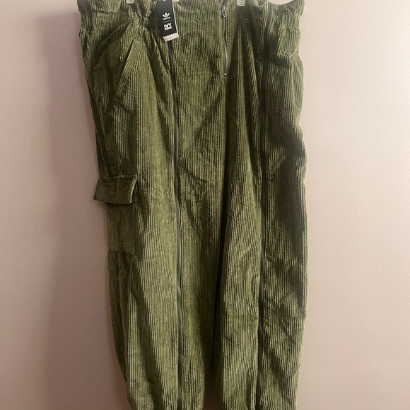 Adidas X Ivy Park Corduroy Cargo Zipper Pants - Picture 6 of 7